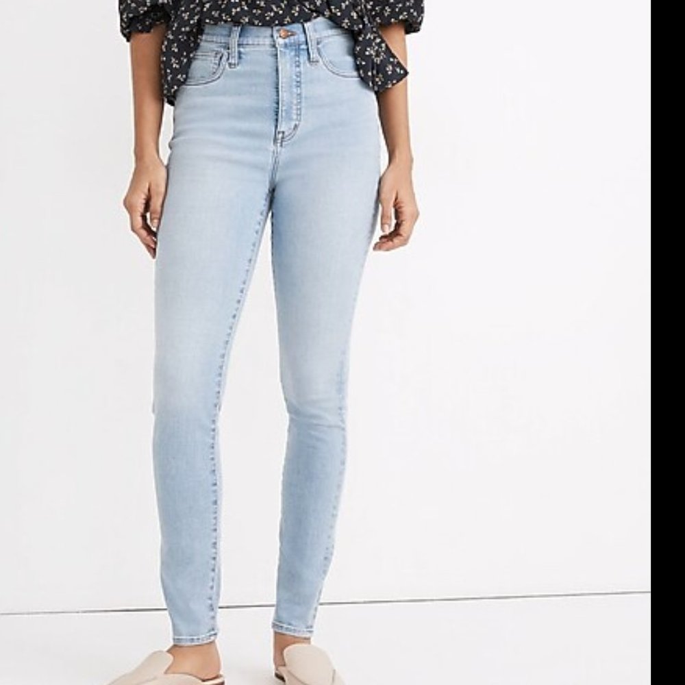 MADEWELL 11" High-Rise Roadtripper Authentic Jeans in light Meade Wash sz 30